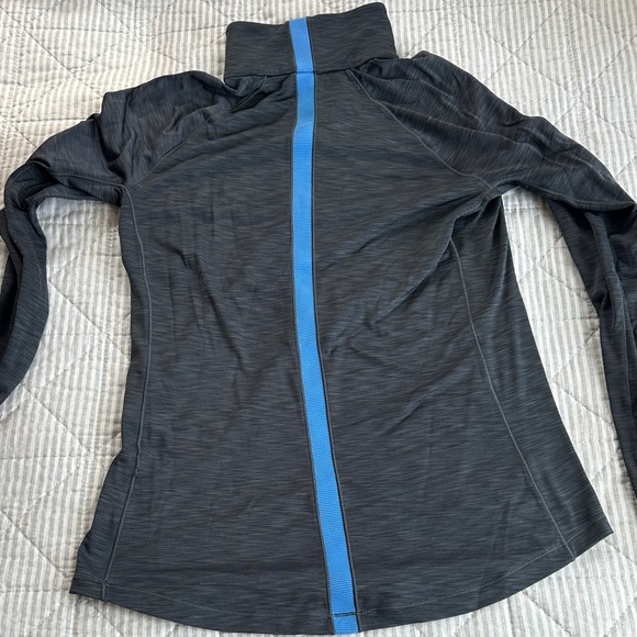 Under Armour Charcoal and Blue Quarter-Zip Pullover - Picture 4 of 4